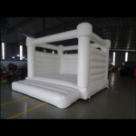 JLT-Events bouncy castle